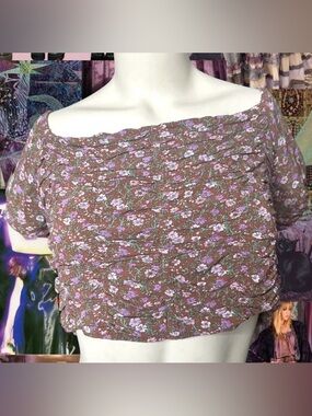Floral Off-Shoulder Smocked Crop Top - Brown & Lavender